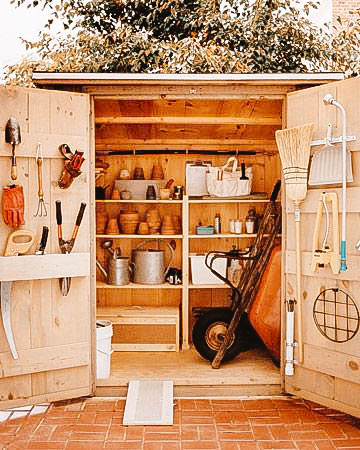 You can see storage ideas for your shed using the doors